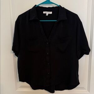 Rose & Olive Black Button-Front Short Sleeve Shirt XL
